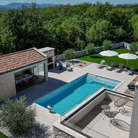 Vonskari Luxury Pool Krk Town