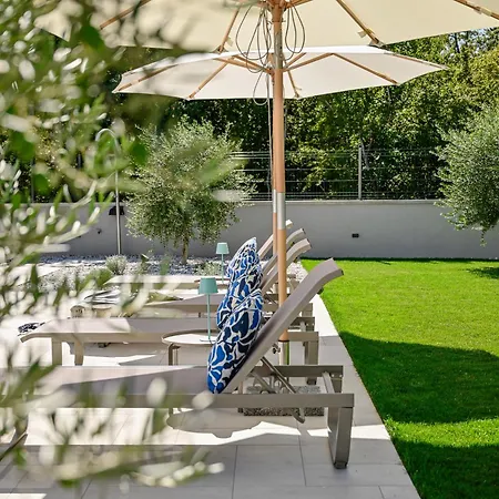 Villa Deluxe Vonskari With Heated Pool&complete Privacy