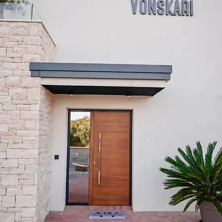 Villa Deluxe Vonskari With Heated Pool&complete Privacy *