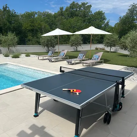 Deluxe Vonskari With Heated Pool&complete Privacy Villa